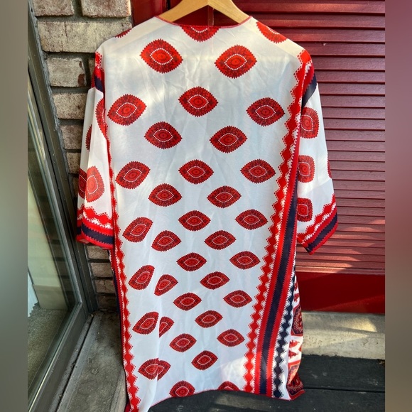 Women’s fashion red /white kimono - Picture 8 of 10